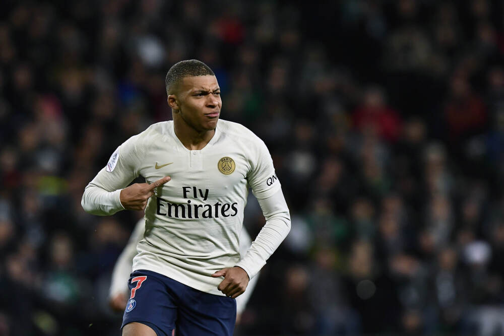 已是3连败！勇士二番战太阳首发：库里 穆迪 巴特勒 追梦 波斯特